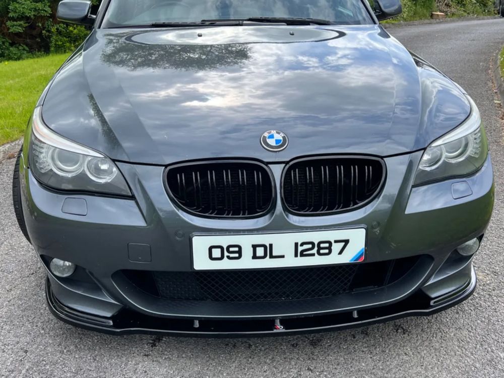 FIBRA !! Lip prelungire Buza bara fata BMW E60 E61 Maxton M pachet