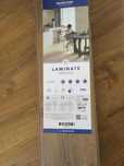 Vand parchet laminat, plinte Impressive  si profil Incizio