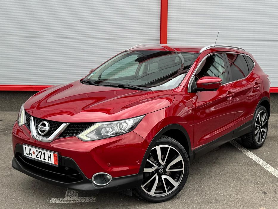 Nissan Qashqai/ Diesel/ 2WD/ Euro 6/ Camere 360/ ACC/ Line-Side Assist