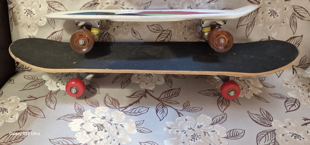 Продам пени борд и скейт