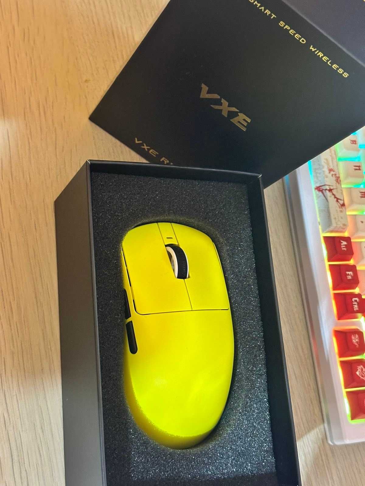 Гейминг мишка VXE - Dragonfly R1 Pro Max 1K, оптична, безжична, черна