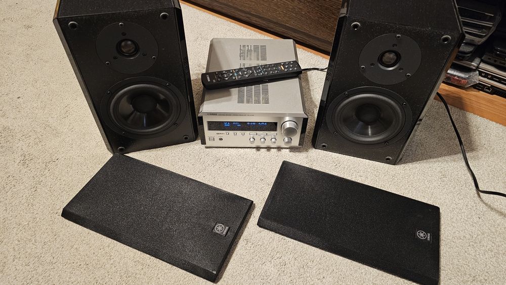 Amplituner Yamaha RX-E100, boxe NX-E100 si telecomanda