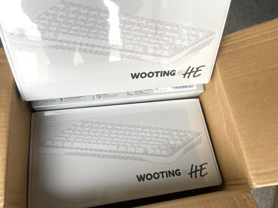 Игровая магнитная клавиатура WOOTING 80 HE