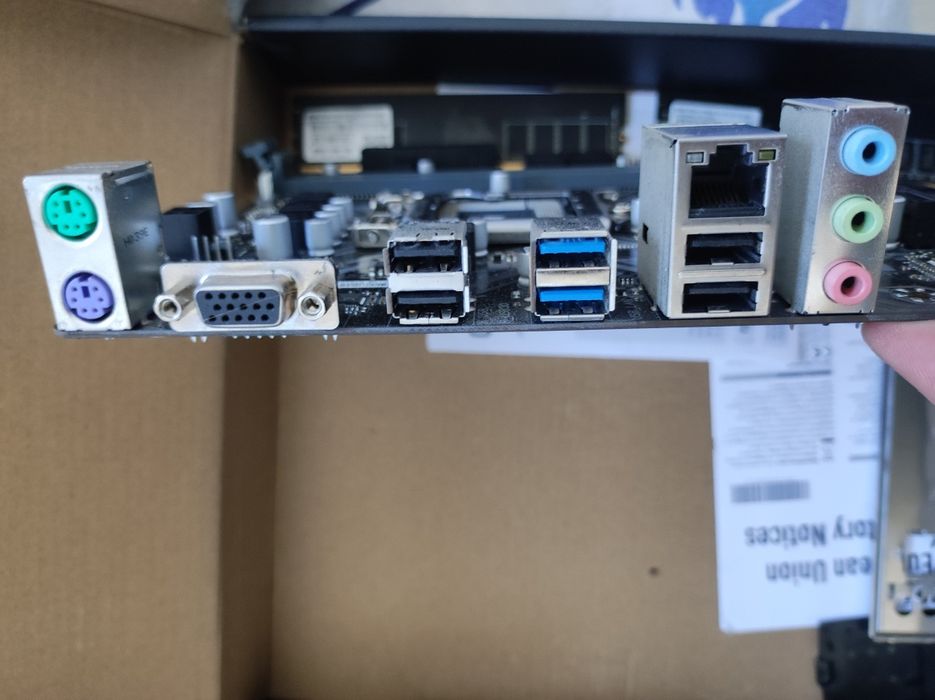 Gigabyte H310M S2 + ОЗУ