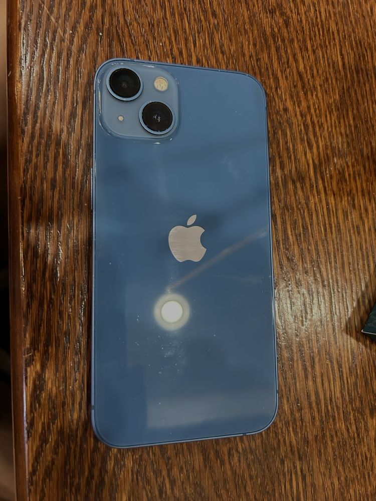 Iphone13 + подарък калъф