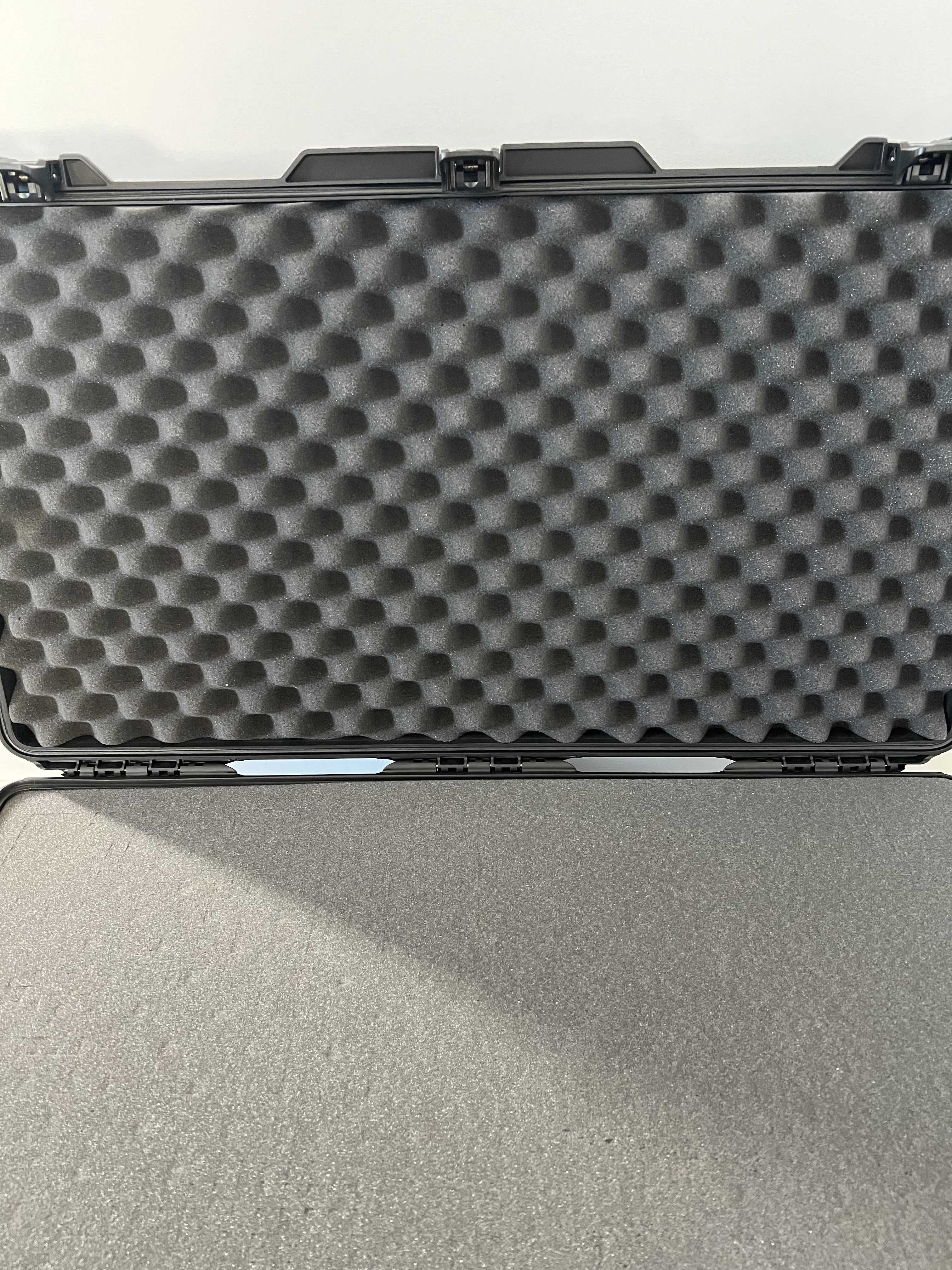 ЧИСТО НОВА Пяна за куфар Peli Case Air 1615 (Pelican Air)