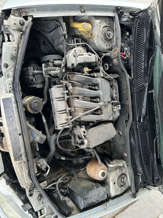 vand renault megane sau schimb cu scuter electric