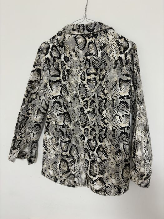 Jacheta denim snake print