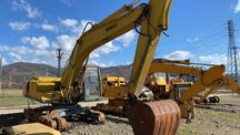Excavator senile Kobelco SK 160 dezmembrez