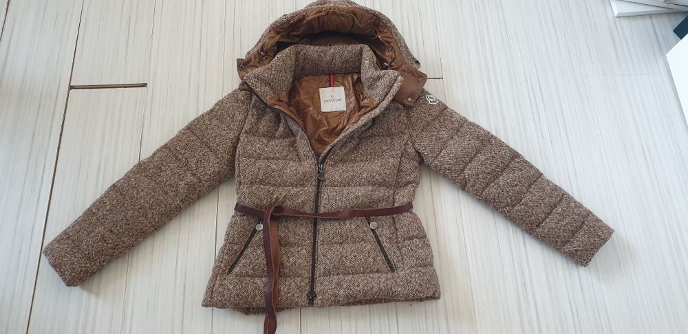 Moncler Chardonnered Wool / Down  2 - M ОРИГИНАЛ! Дамско Зимно пух Яке