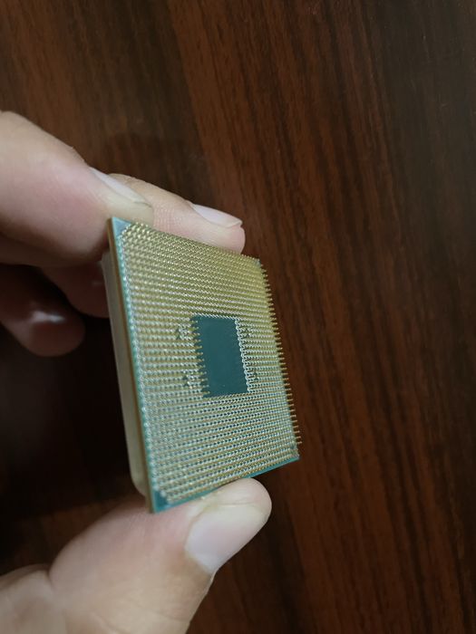 Процесор Ryzen 7 5800x
