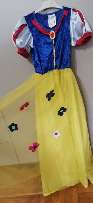Rochie Alba ca Zăpada