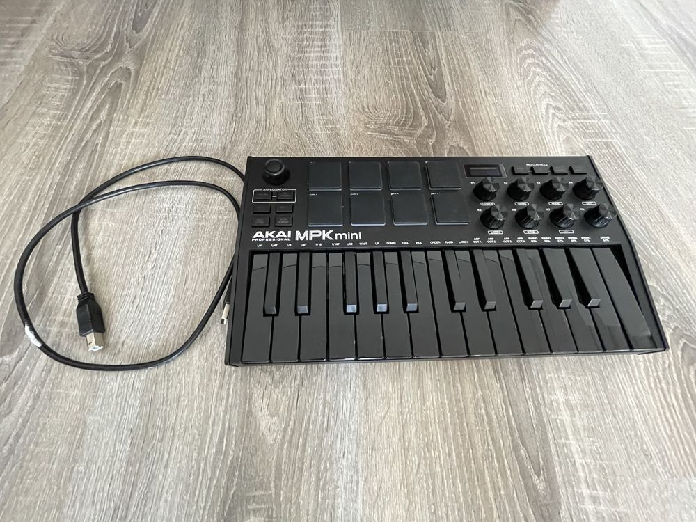 Akai Mpk Mini Special Edition Black