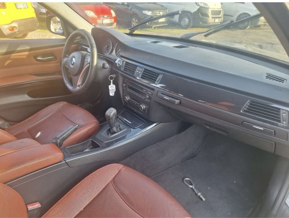 БМВ Е91 320хд 184коня Автомат ( на части)