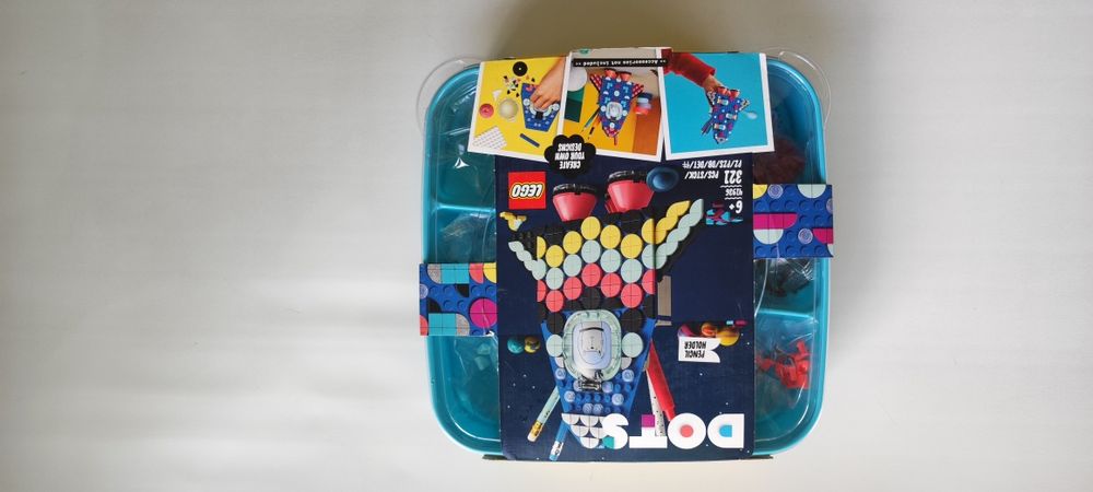 Продам набор Лего (оригинал) новый