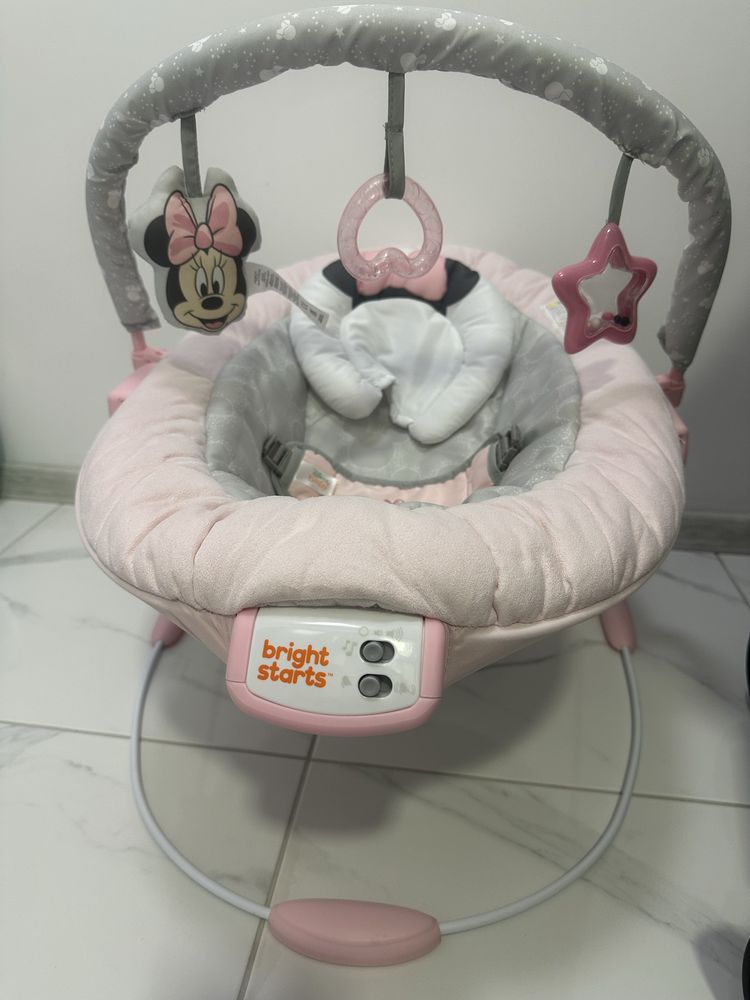 Шезлонг с музика и вибрации Minnie Mouse