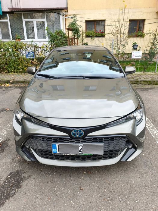 Toyota Corolla Primul proprietar,masina este noua are 30000 km