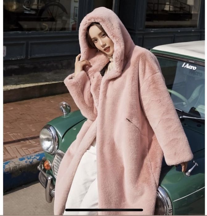 Искусственная шуба с капюшоном