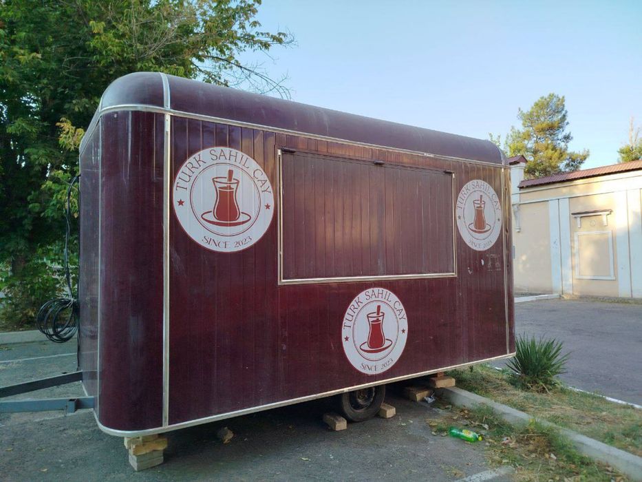 Foodtruck budka kiosk
