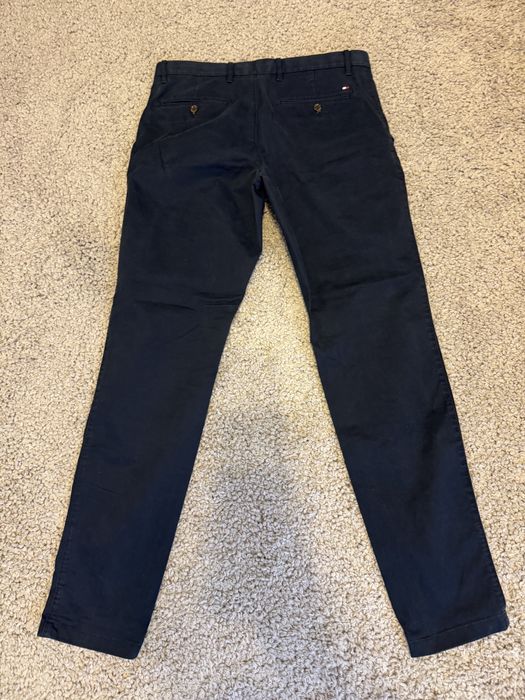 Pantaloni chino Tommy Hilfiger cream si navi Originali