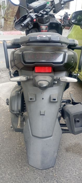 Продам поворотники 12v