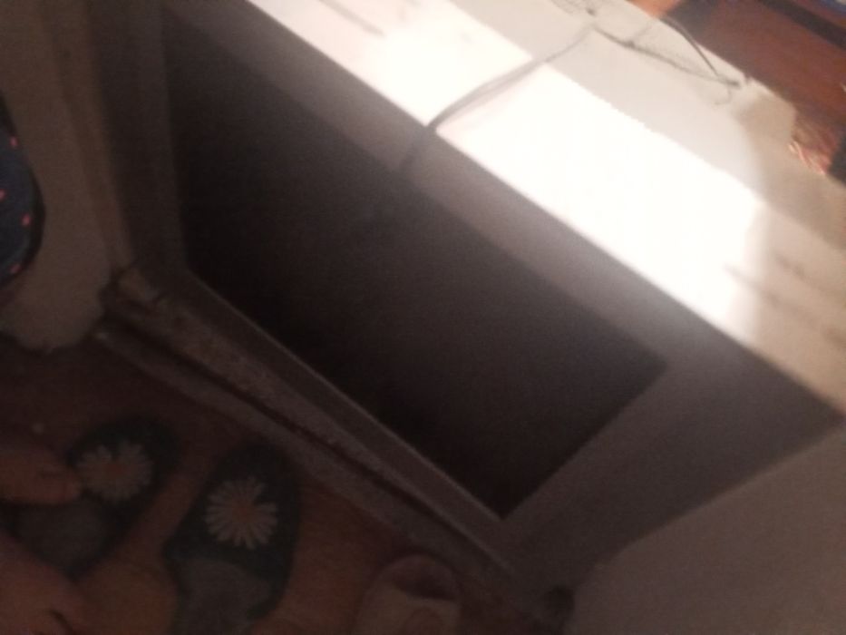 Телевизор б у на запчасти