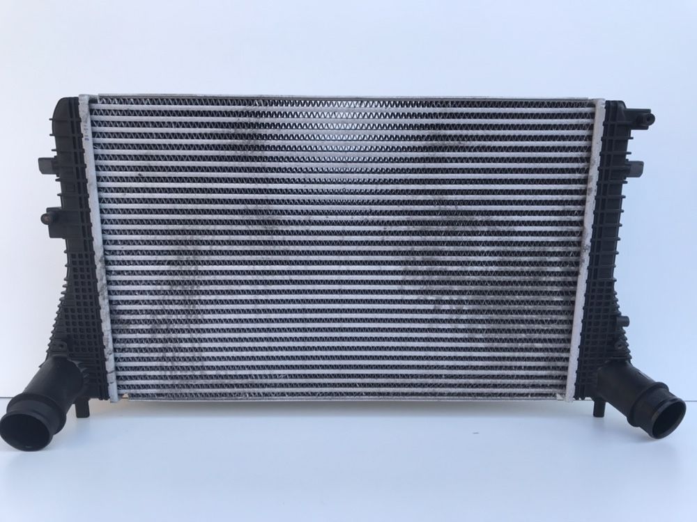 Radiator intercooler vw Passat B6/B7/CC/Golf 6/CBAB/CBBB/CAY/CFFB.