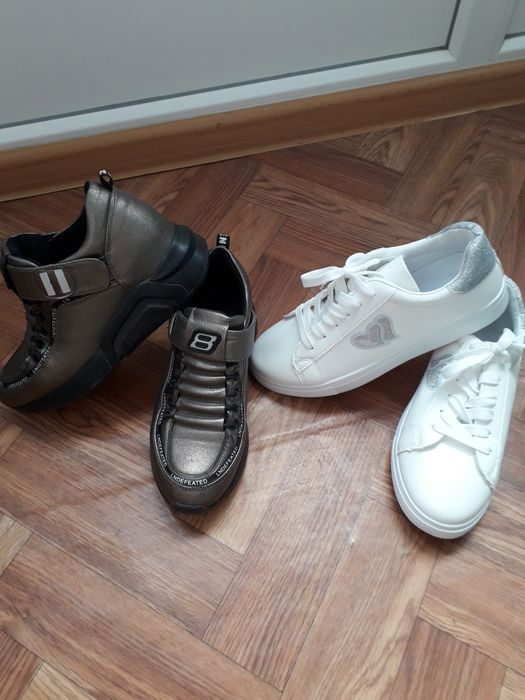 Продам женскую обувь 36 размер