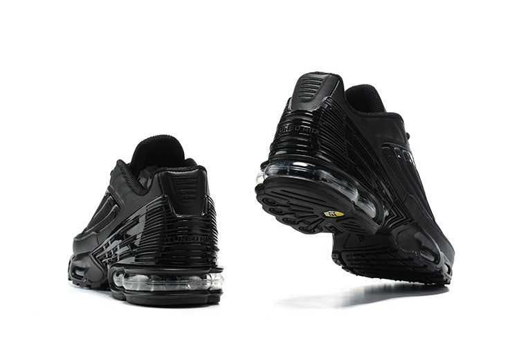 Nike Air VaporMax Black Leather 3 / Outlet