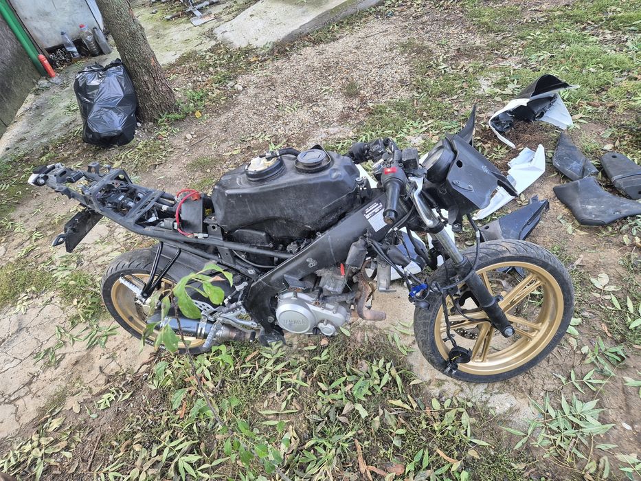 Yamaha yzf 125 piese/motor functional