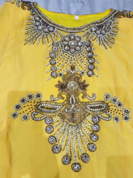 Продам платье Абайку