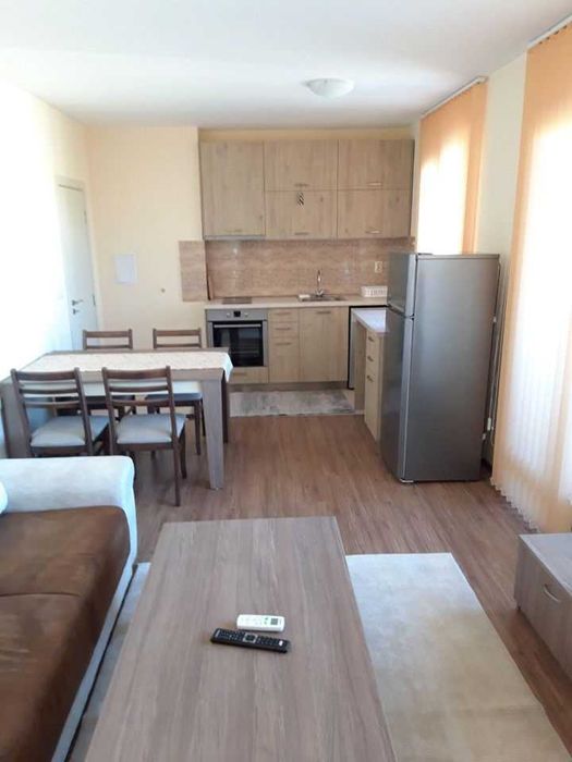 Дава се под наем Тристаен апартамент в Бургас, Изгрев - 78 кв.м за 250 € - Снимка #14