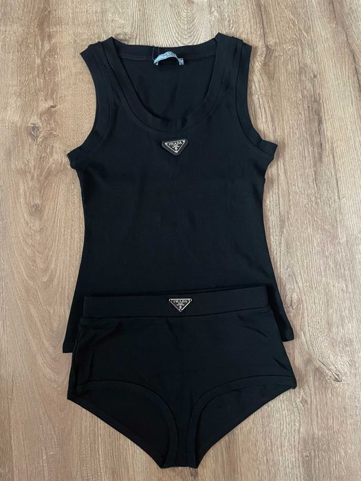 Дамски сет Prada