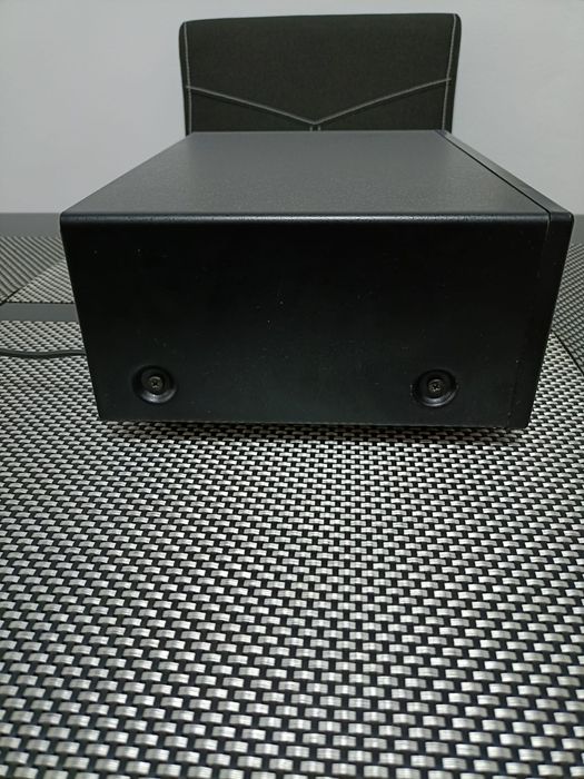 Stație  cb. stabo xf.4012n