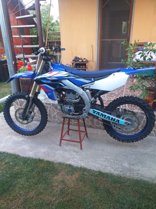 Motocicletă YAMAHA YZF 250