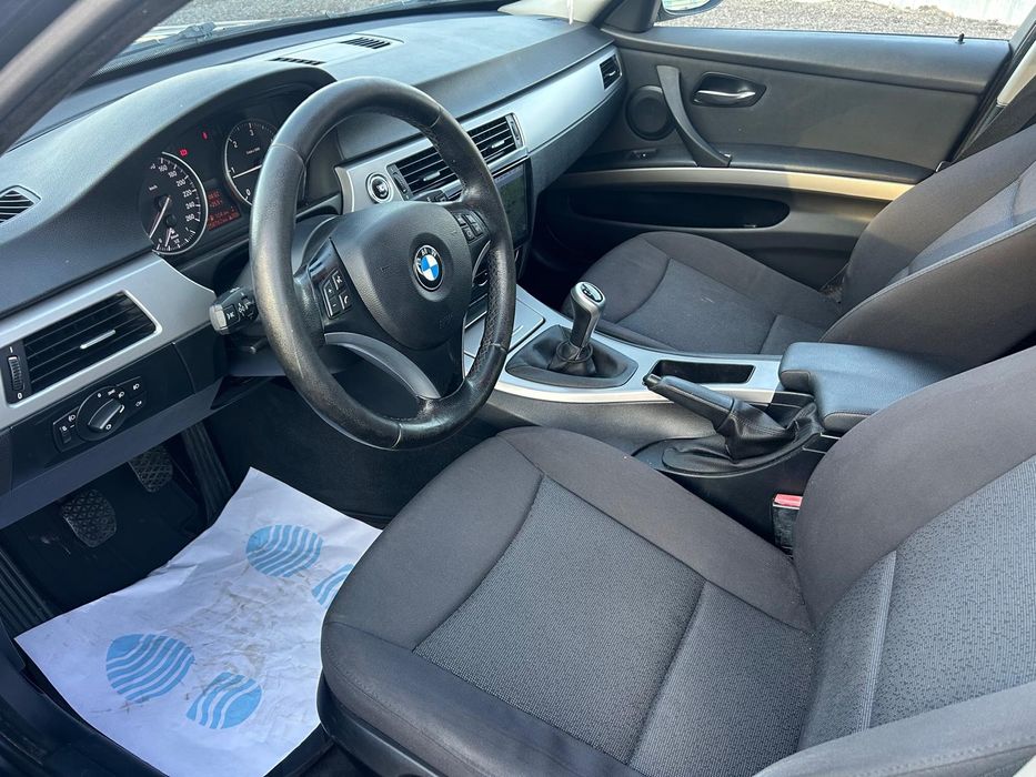 Bmw 318d .facelift.distributie noua/navi