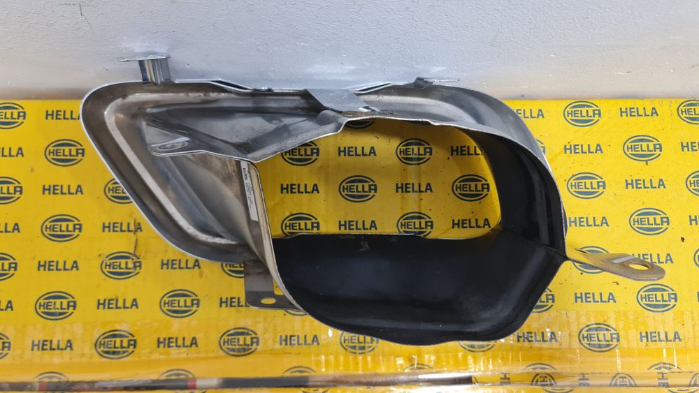 Ornament tips toba bara spate stanga BMW X5 G05 X6 G06 X7 G07