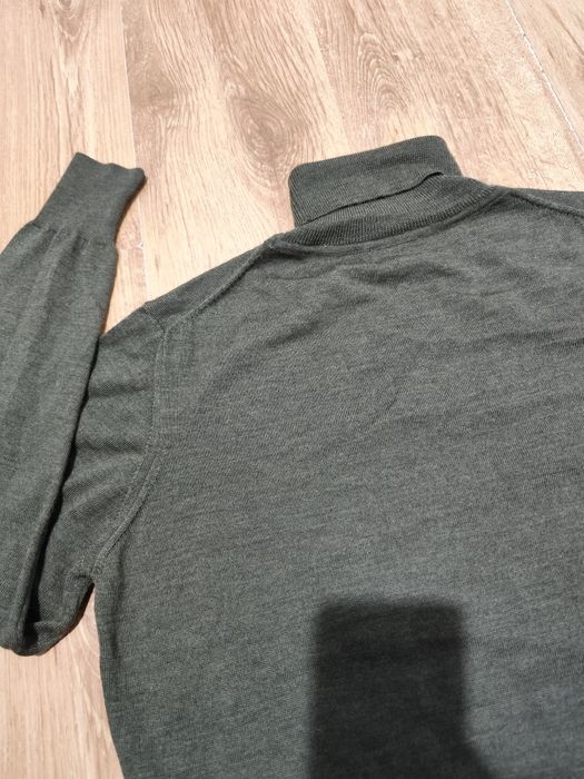 Pulover Barbour din lână merino mărimea M