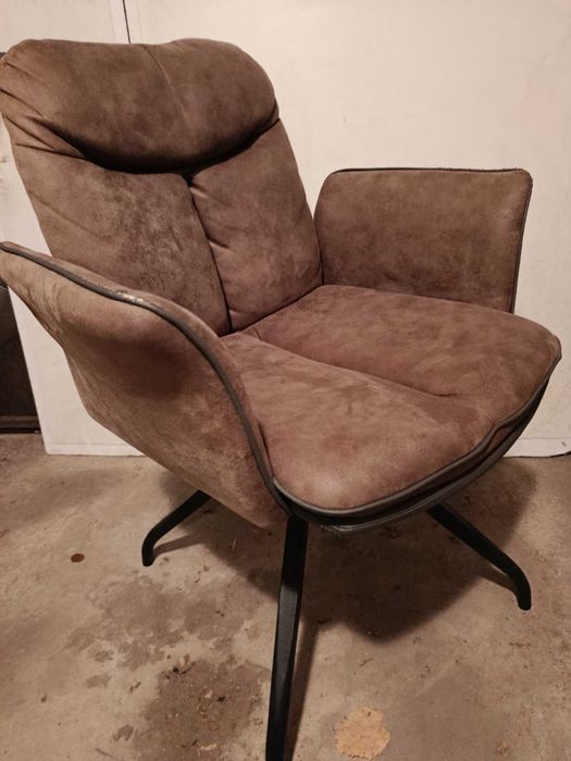 Удобни и меки столове