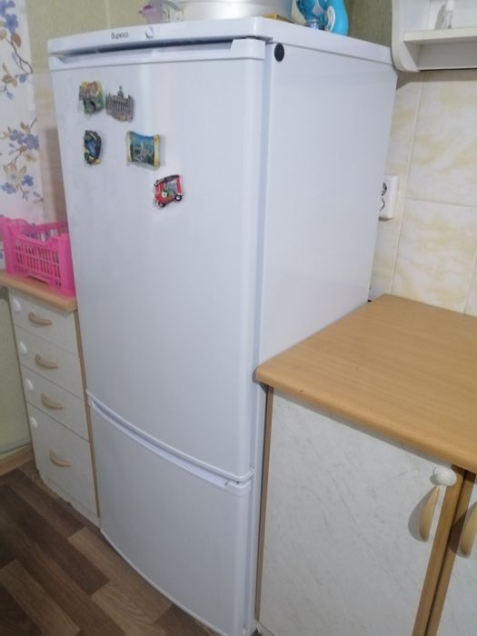 Холодильник и стиральная машинкс