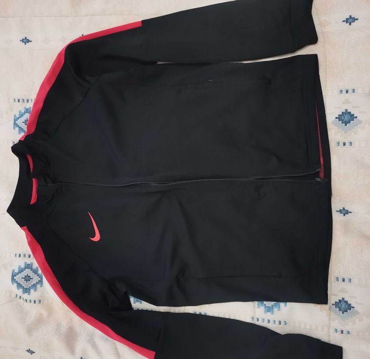 Детски анцунг nike оригинал