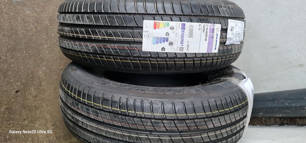 Vând anvelope de vată Michelin 215 65 r 16  primacy 3 102H