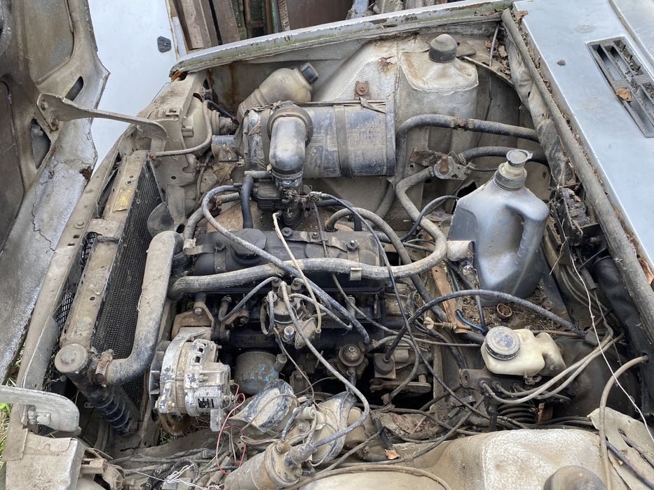 Vand Dacia 1310 L / scoo ter