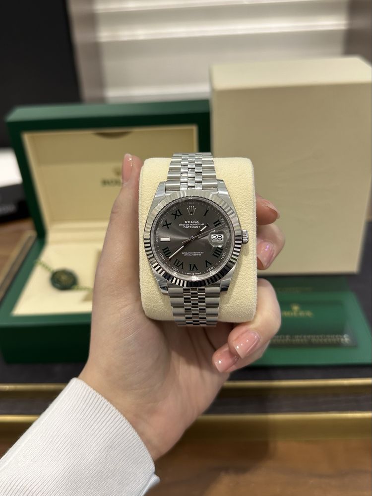 NEW Rolex Datejust 41mm Steel and White Gold 126334 WIM