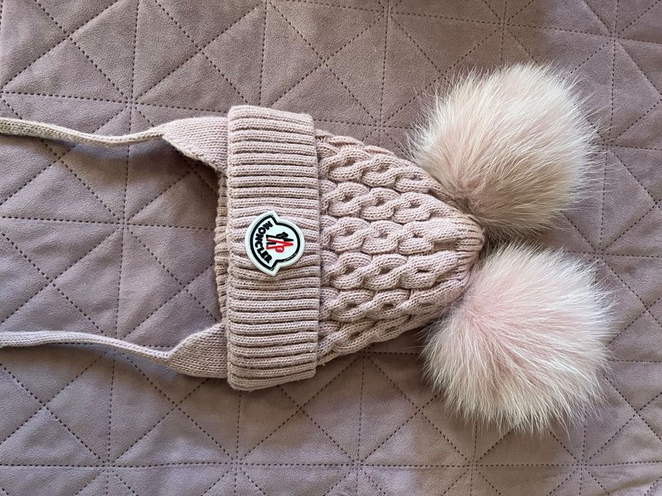 Детска зимна шапка