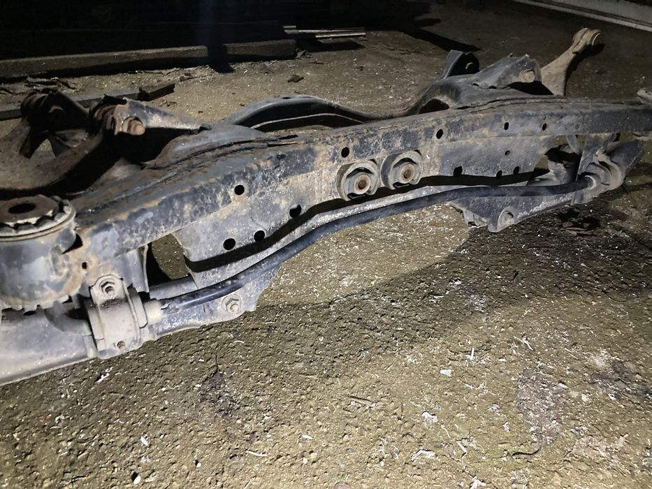 Заден мост / Магаре subaru / субару
