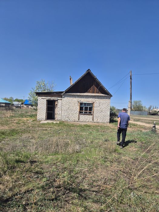 Продам дом 3 комнатный  Яблония,  смородина ,,клубника, малина