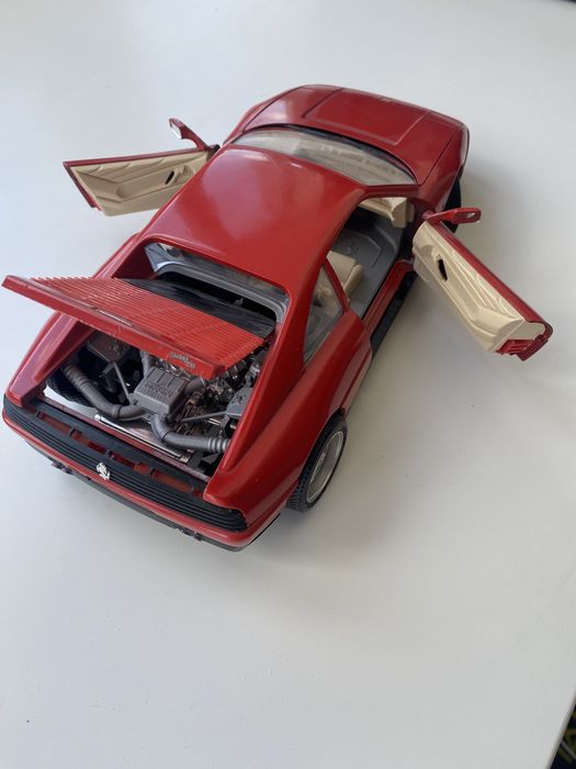 Macheta Ferrari 248 tb 1/18 burago