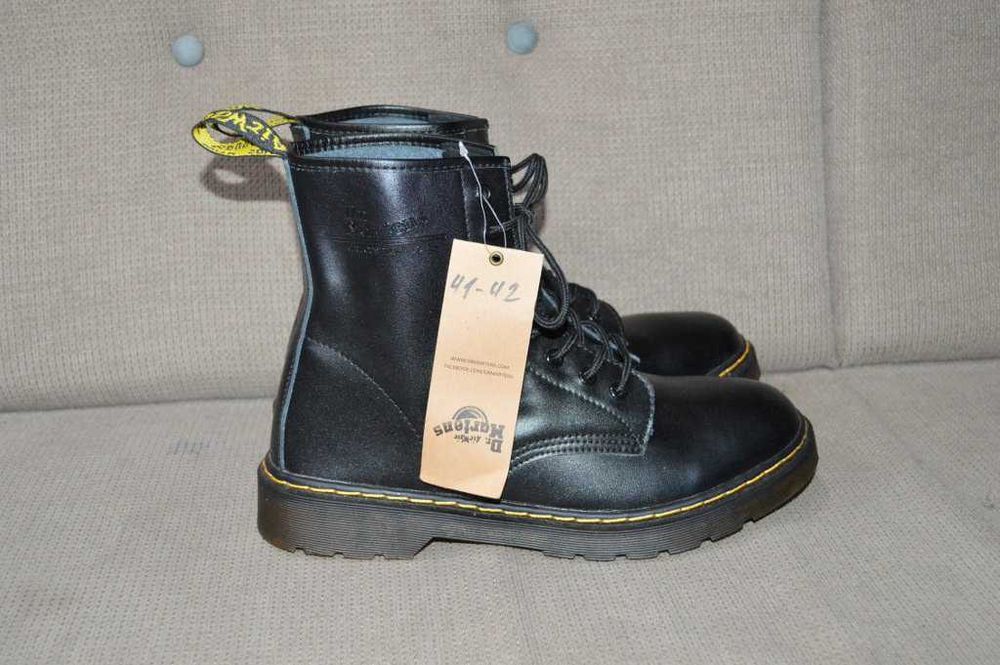 Ghete bocanci piele Dr. Martens 1460 marime 40 45 46 Air Wair