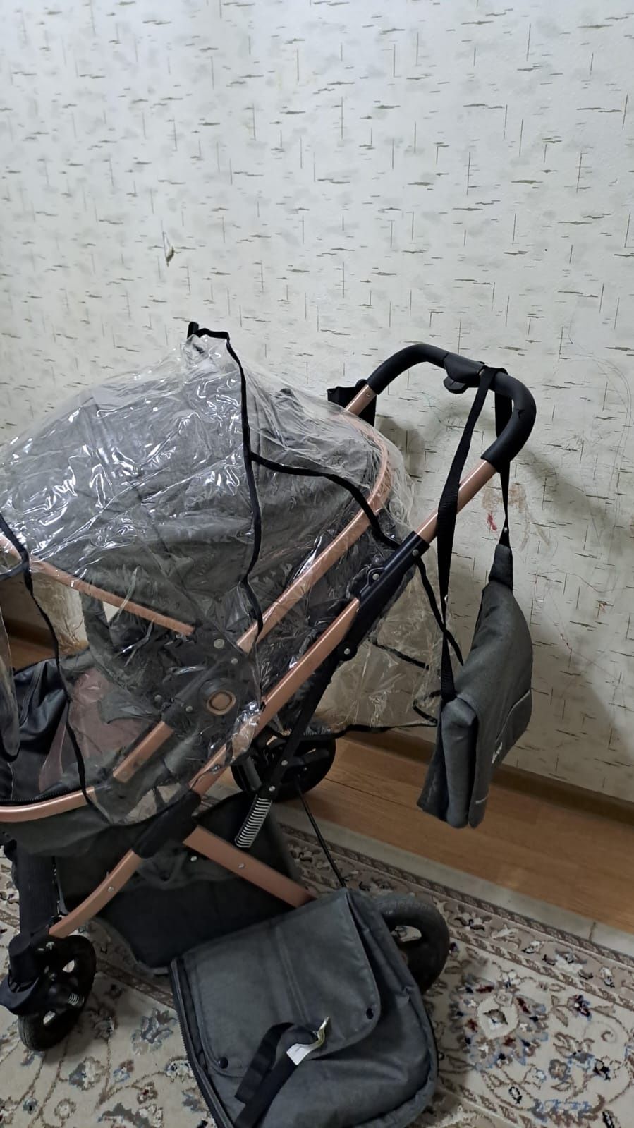 Пролается Б/У коляска